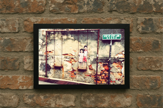“Step by Step Lane – Living Street Swing Art” 🎨🖤