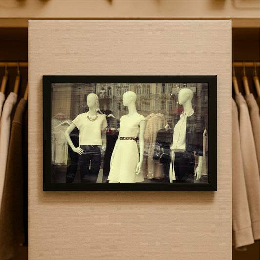 “Urban Chic – Minimal Boutique Mannequin Art Frame” ✨🛍️