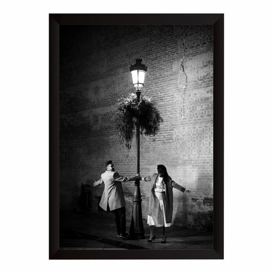 Romantic Couple Under Street Lamp Wall Art | Black & White Love Photography Canvas Print | Vintage Night Romance Wall Decor | Minimalist Couple Artwork