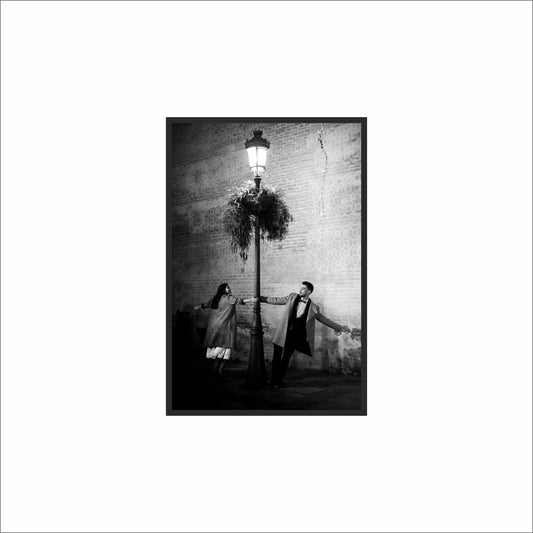 “Lamppost Waltz – Midnight Street Art” 🌙🖤