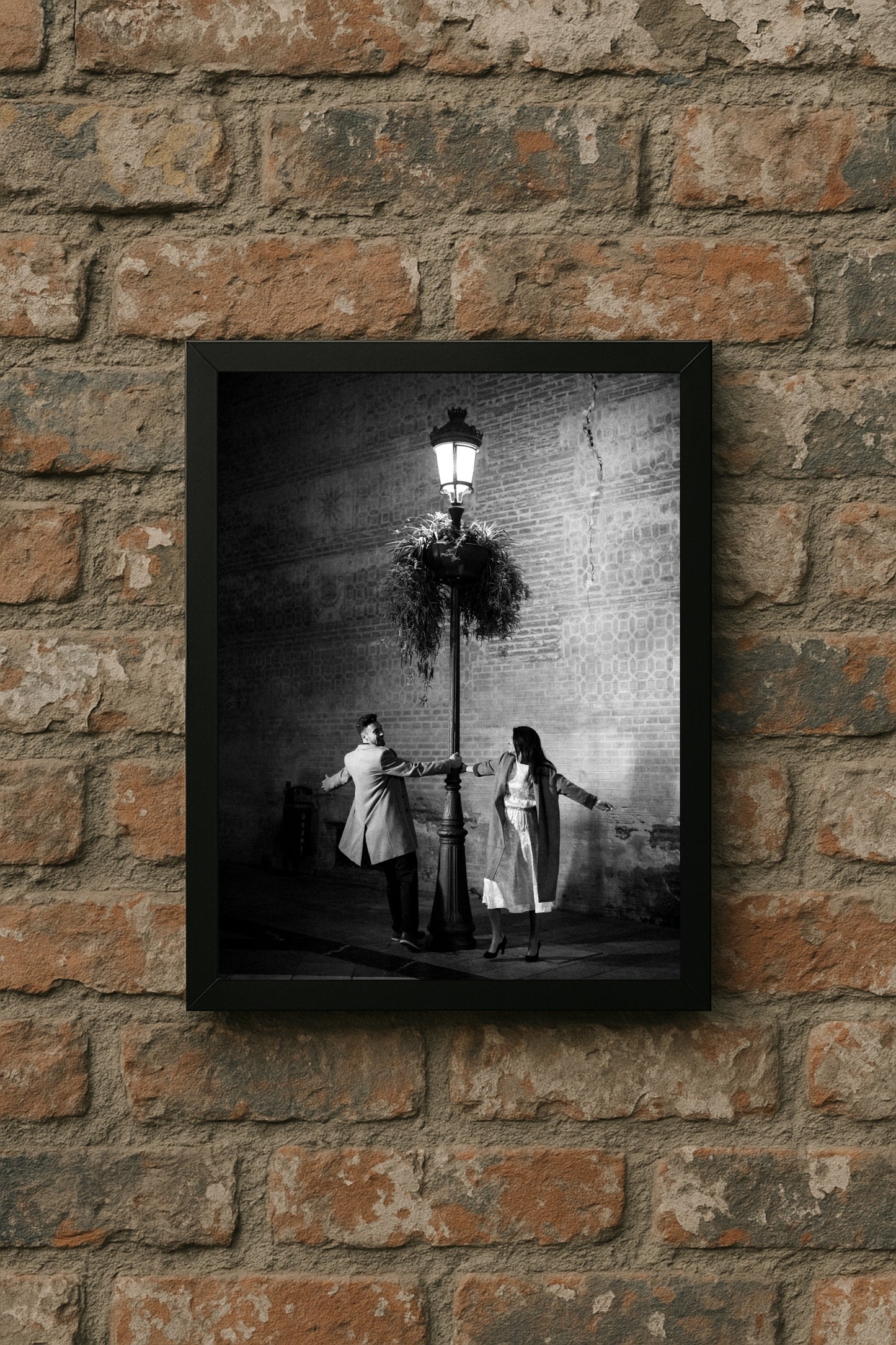 “Lamppost Waltz Wall Art Photo Frame – Classic Noir Street Art”