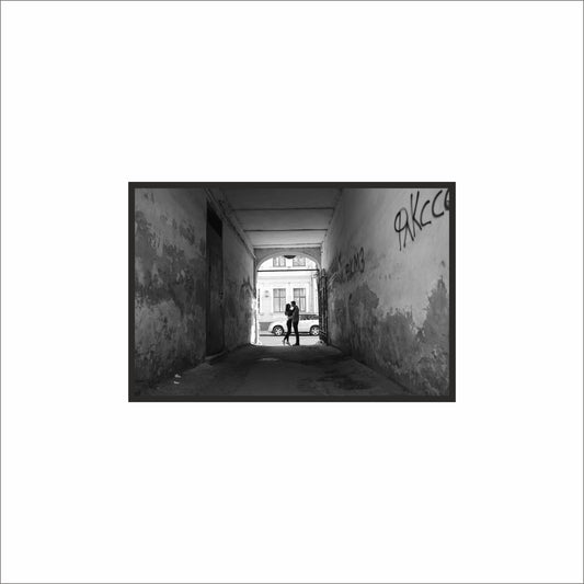 “Underpass Silence – Urban Frame Story” 🖤🚶‍♂️