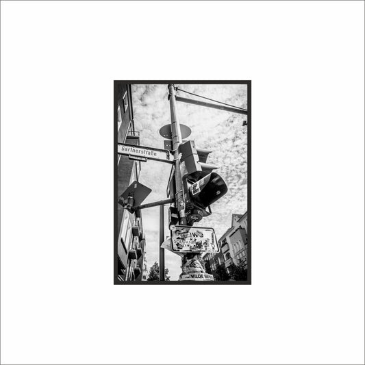 “City Corner Chaos – Urban Street Frame” 🖤🏙️