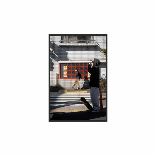 “Street Flow – Urban Skate Moment” 🛹📸