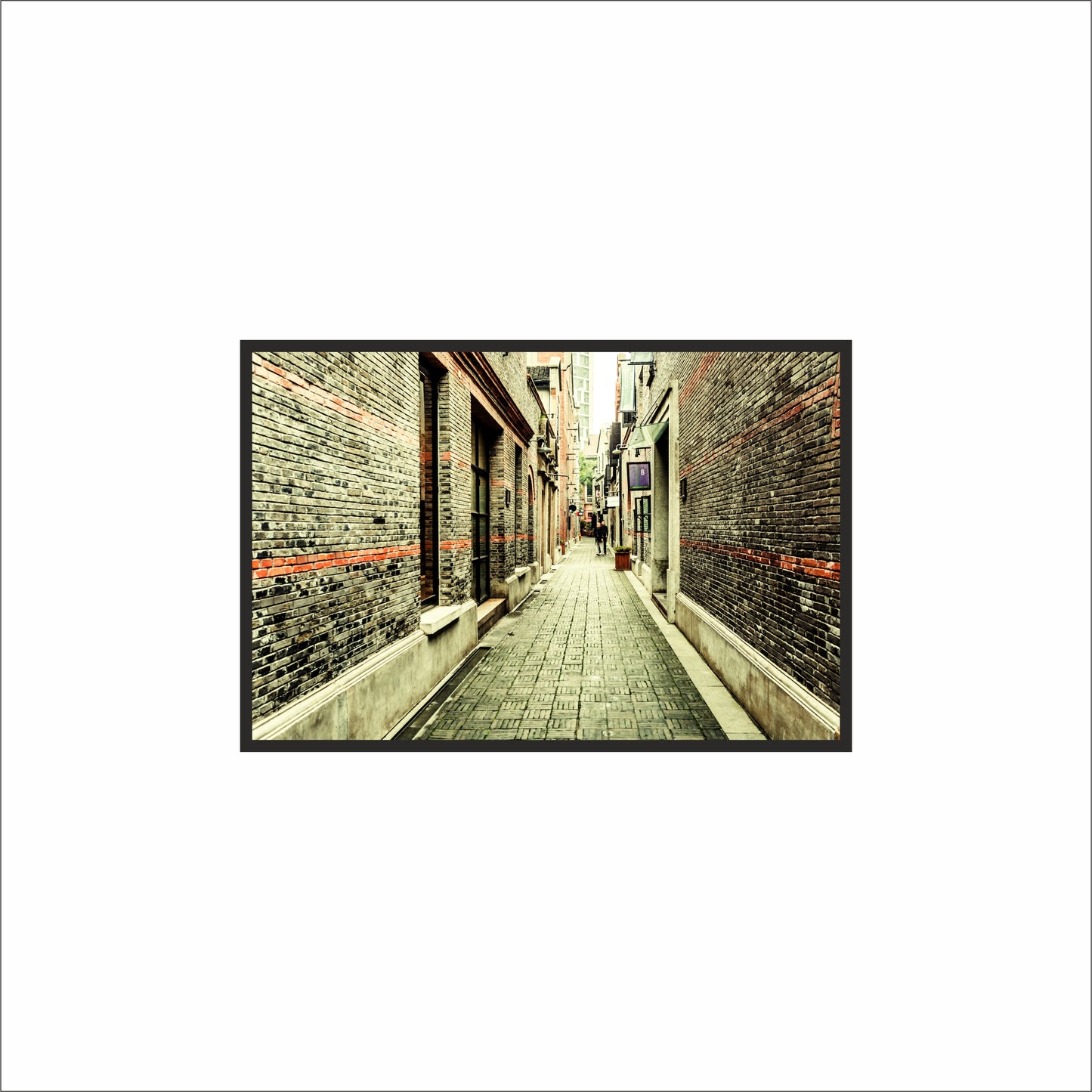 “Old Town Passage – Vintage Alley Frame” 🖤🏙️
