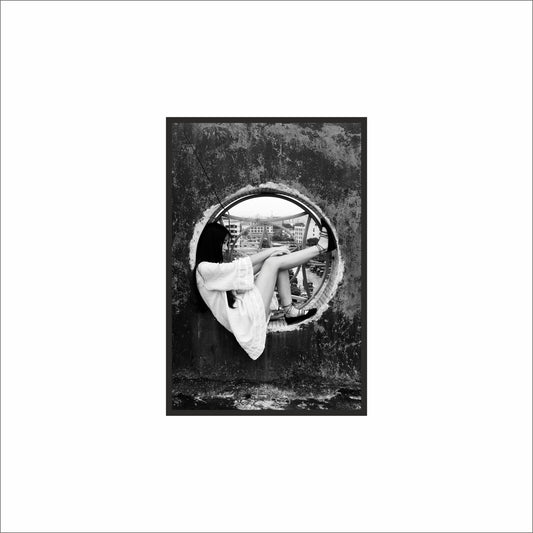 “Circle of Stillness – Monochrome Portrait Frame” 🖤⭕