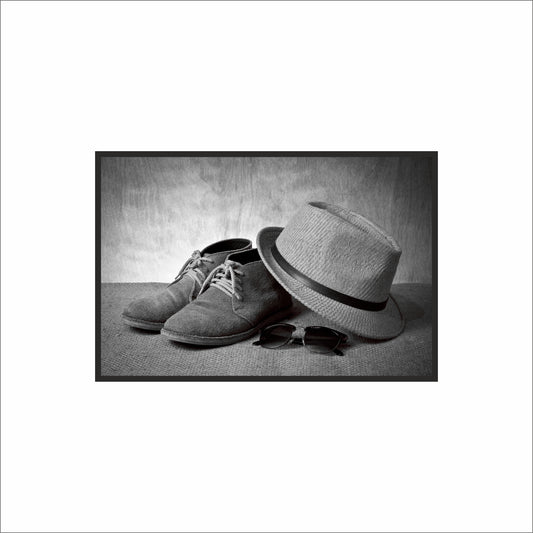 “Vintage Essentials – ESS Inspired Frame” 🕶️👞🎩
