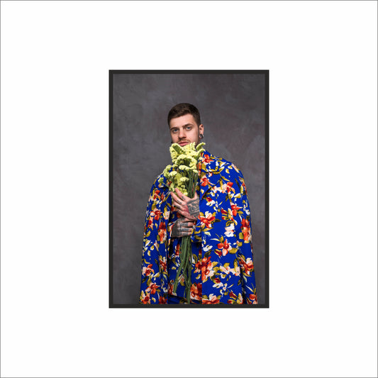 “Floral Guard – Bold Portrait Art Frame” 🌺🖼️✨